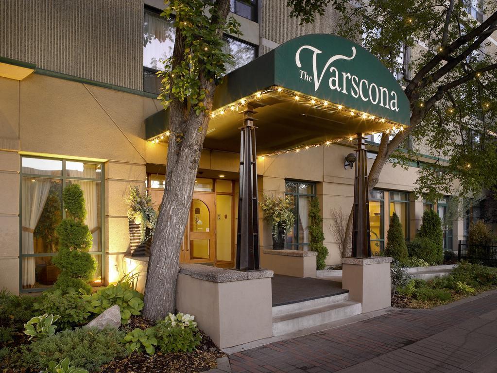 Varscona Hotel On Whyte Эдмонтон Экстерьер фото