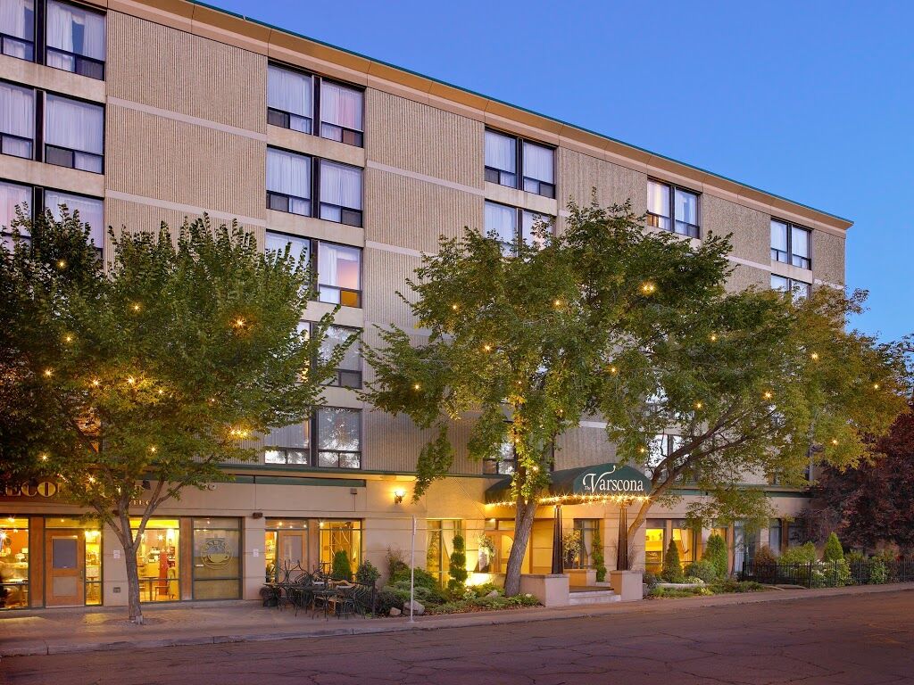 Varscona Hotel On Whyte Эдмонтон Экстерьер фото